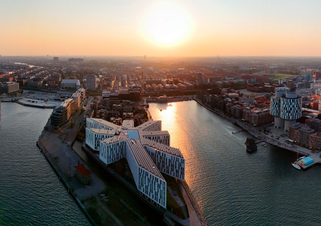 Kontakt Bjerregaard Advokatfirma Dag Og Aften P Tlf 70 20 33 31